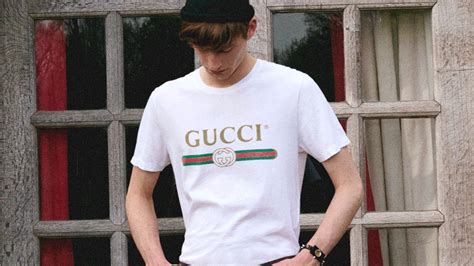 gucci men's cruise 2017 t shirt|Gucci t shirts for men.